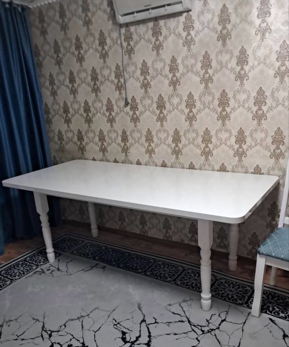 Стол хорошего качества