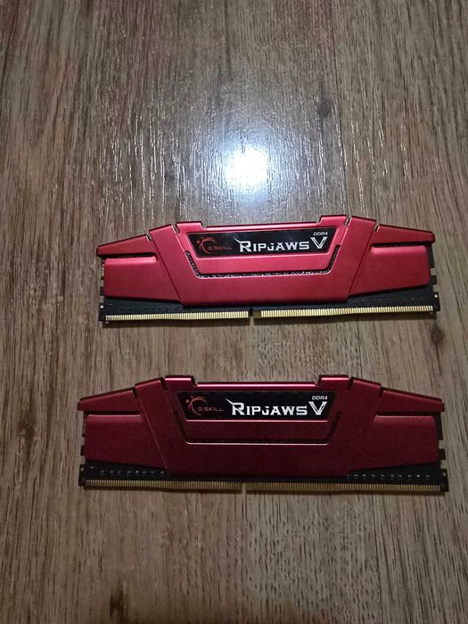 Placute RAM DDR4 16GB, 3200MHz, CL15