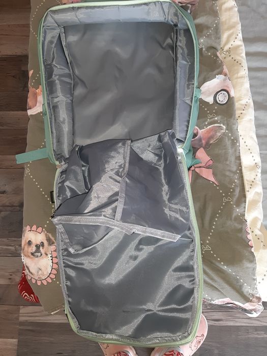 Rucsac valiza  aeroport  nou