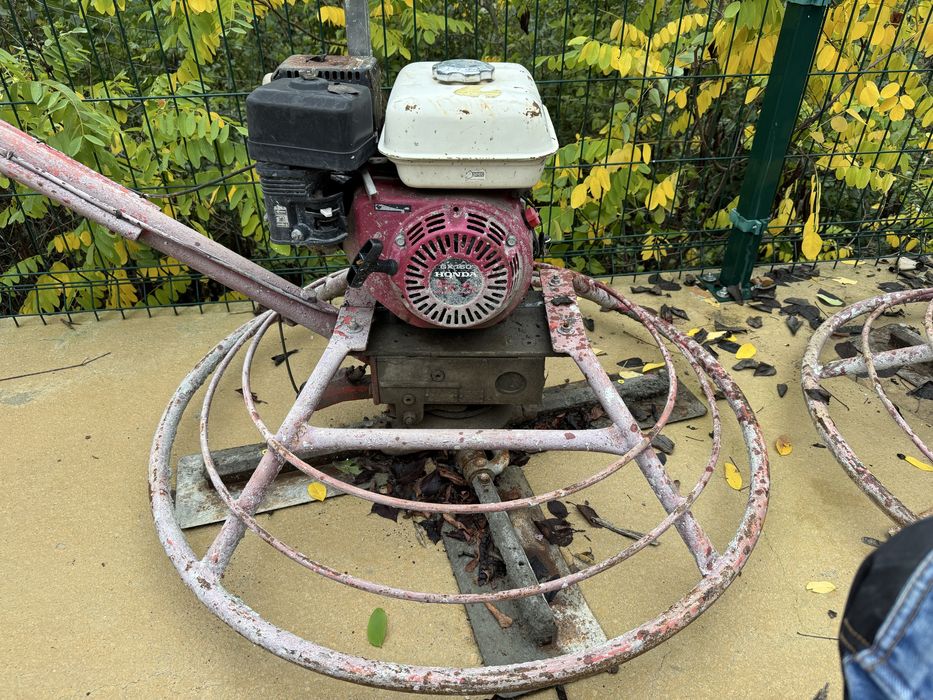 Пердашки / Хеликоптери за шлайфане на бетон