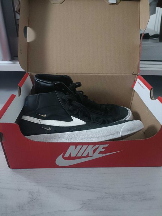 Blazer Mid '77 black