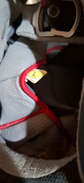 Vand casca moto stare buna