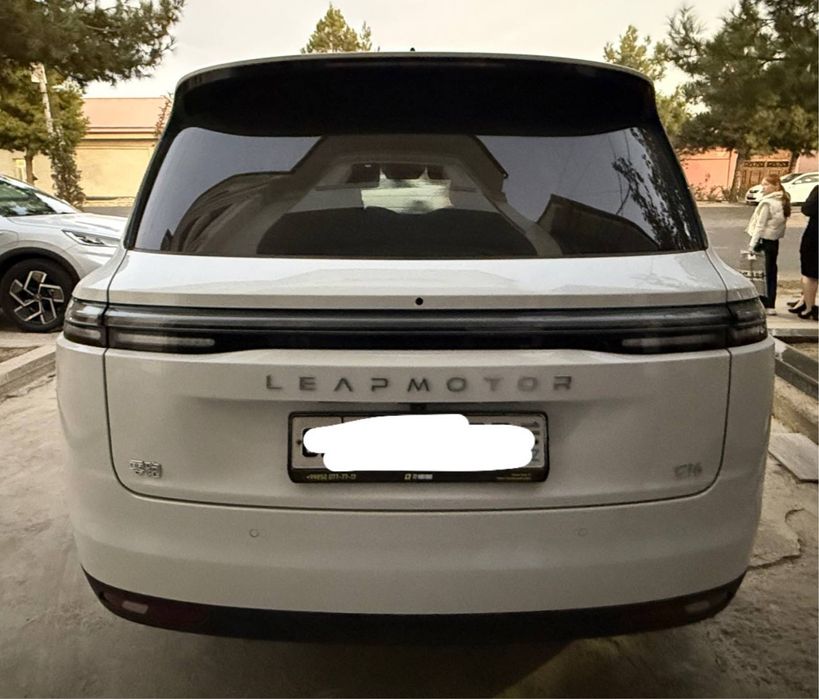Leapmotor C16 3 позиция