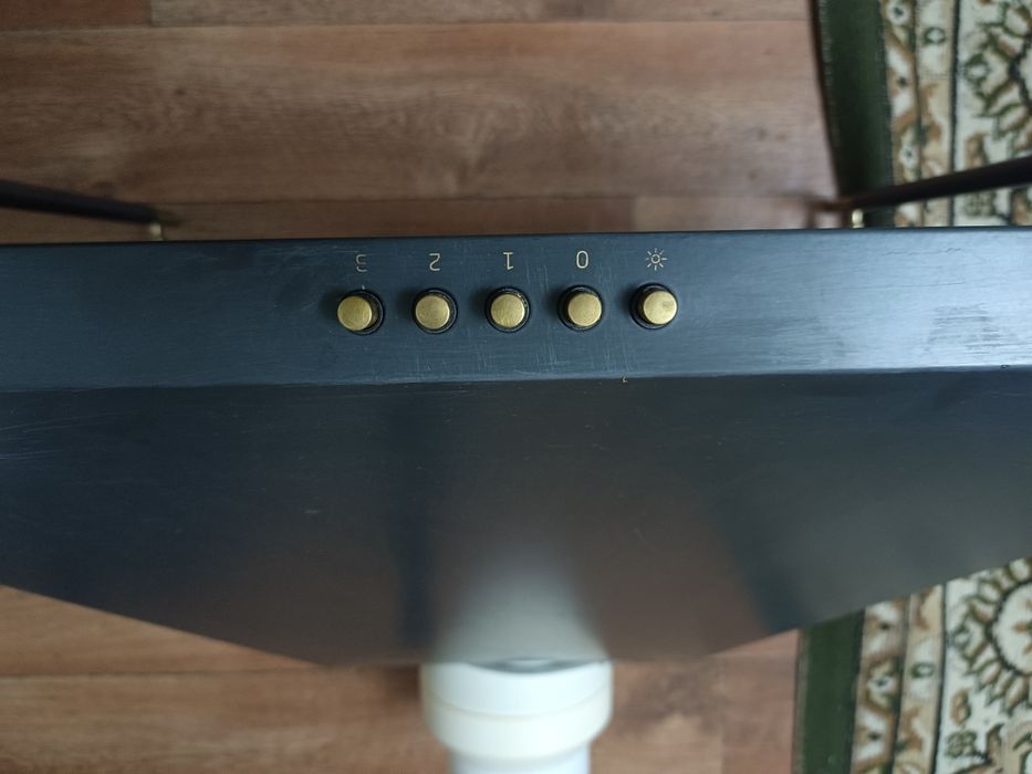 Продается вытишка в отличном состоянии