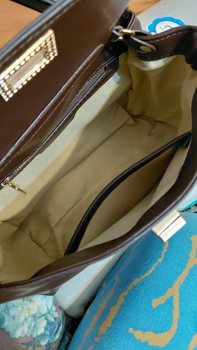 Продам сумочку женскую