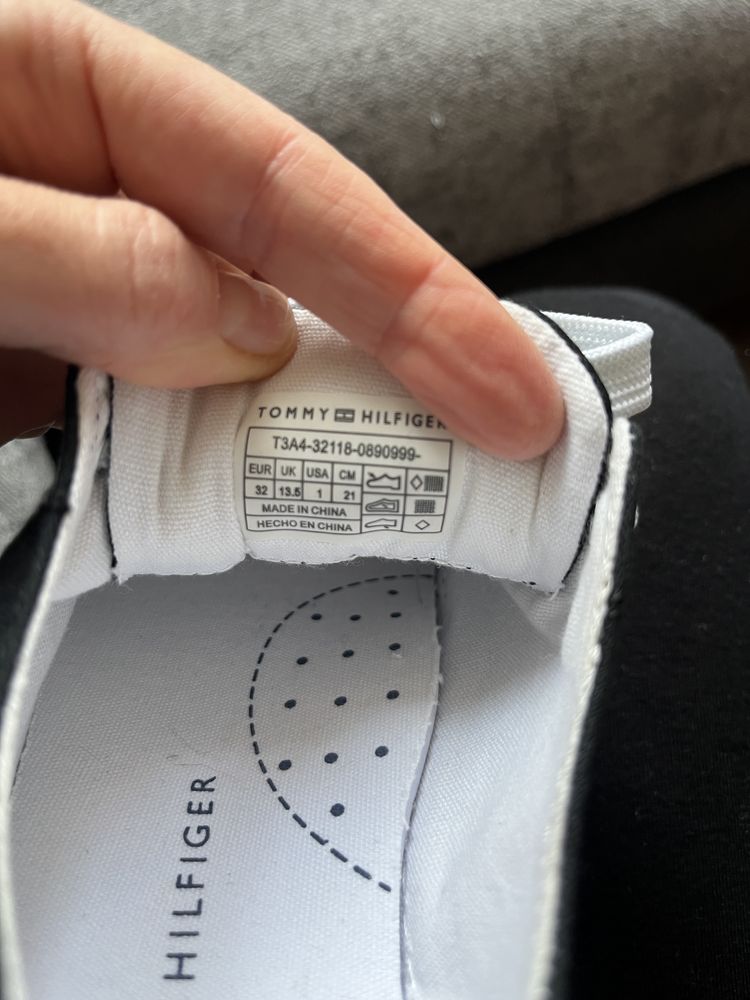 Детски кецове Tommy Hilfiger, 32