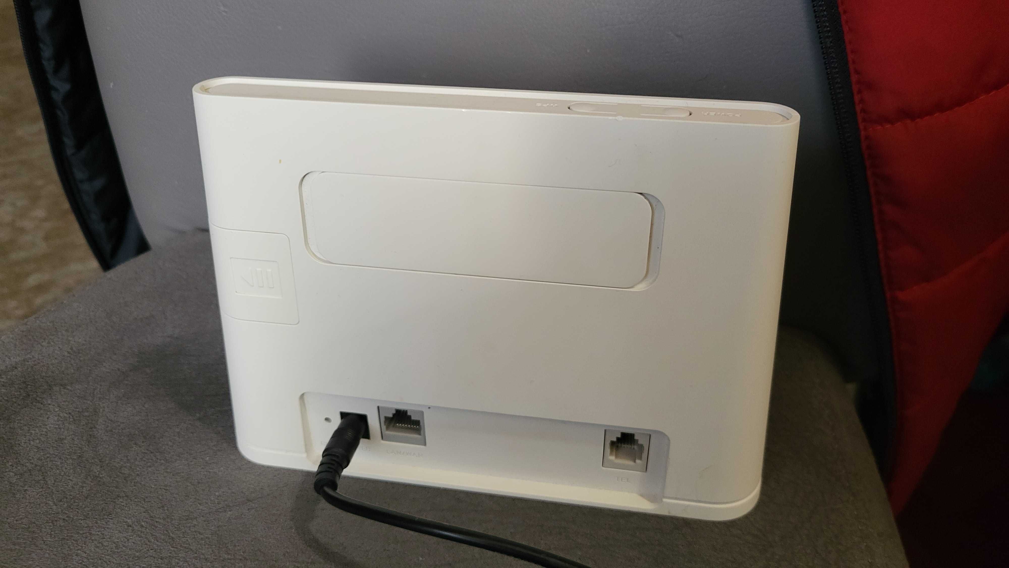 HUAWEI B311 4G WiFi Router cu sim liber de retea