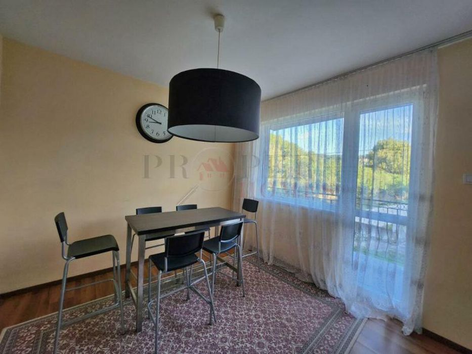 Обзаведено Жилище с Две Спални и Двор