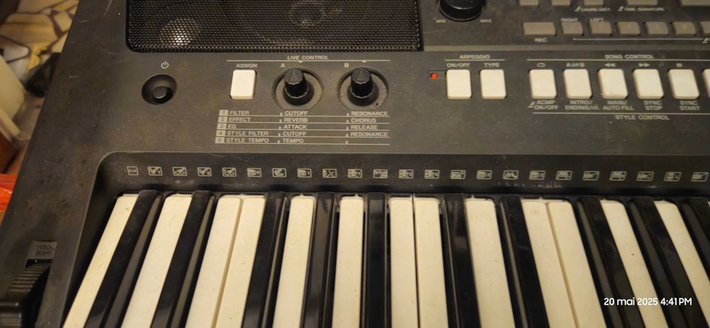 Orga Yamaha PSR-E423