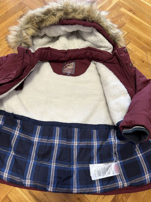 Зимно яке с пухкава качулка много топло