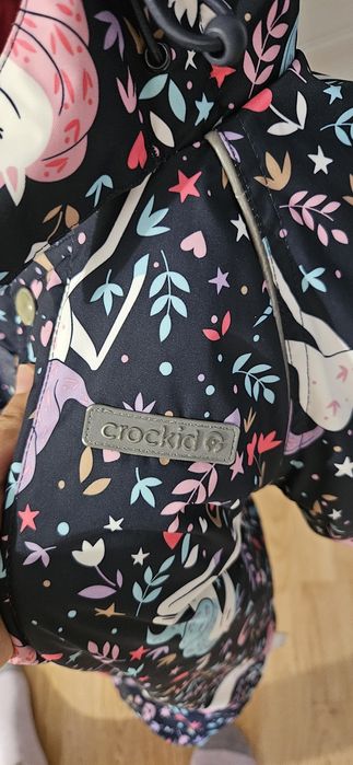 Продаётся зимняя куртка для девочки в отличном состоянии