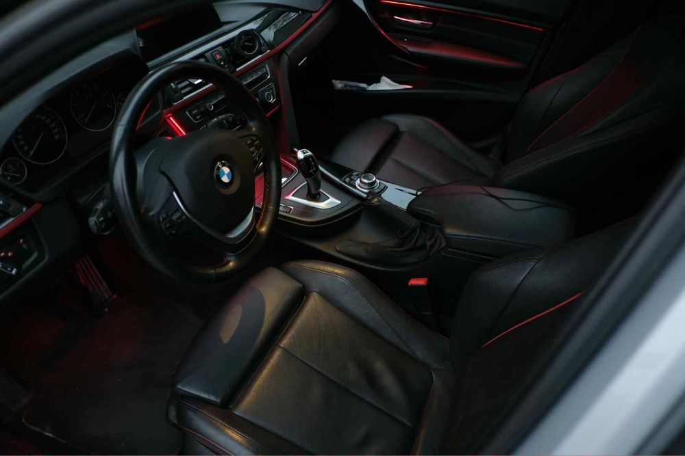 Vând BMW SportLine F31 320D