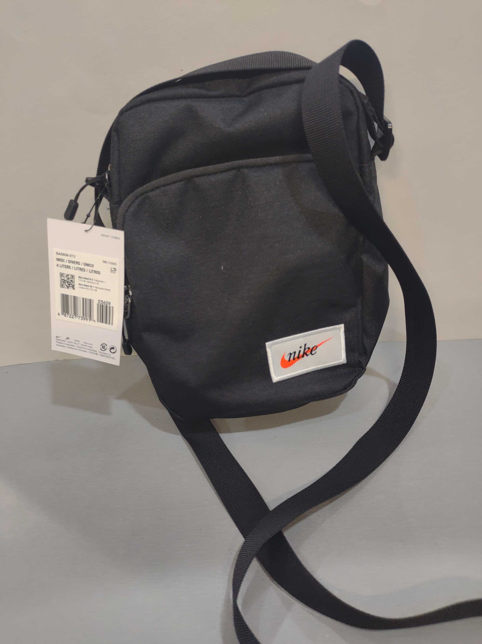 Nike.23/18sm.Спортни Чанти за през рамо.Нови.Оригинал.
