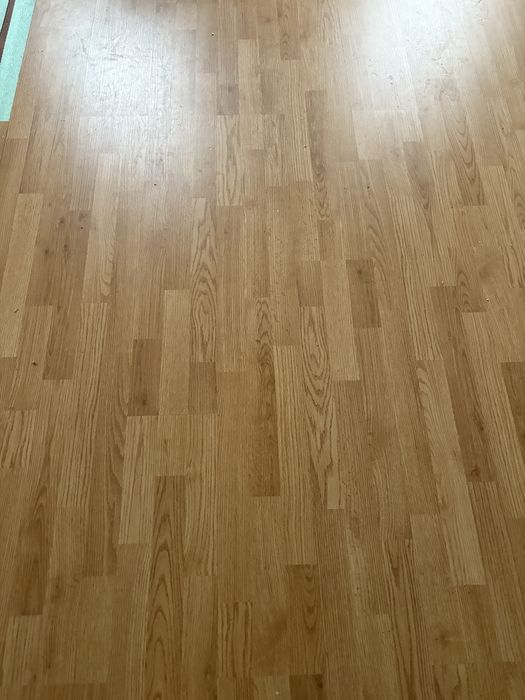 Super ocazie !!Parchet laminat 8mm 25m2 total - stare impecabila