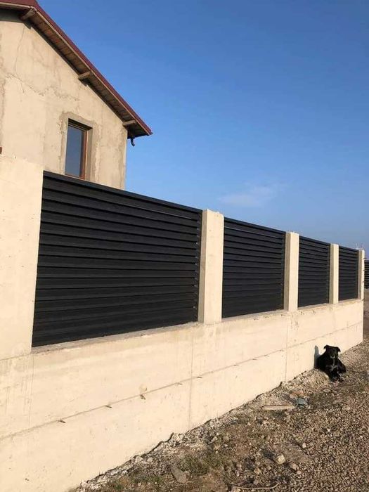 Garduri din sipca metalica, panou tip jaluzele, tabla, plasa si BCA