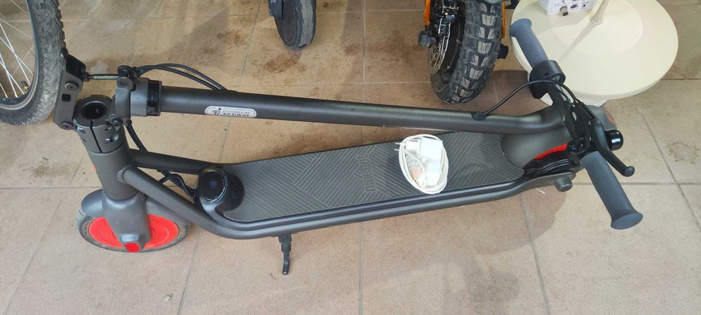 Детска електрическа тротинетка Segway до 16 км