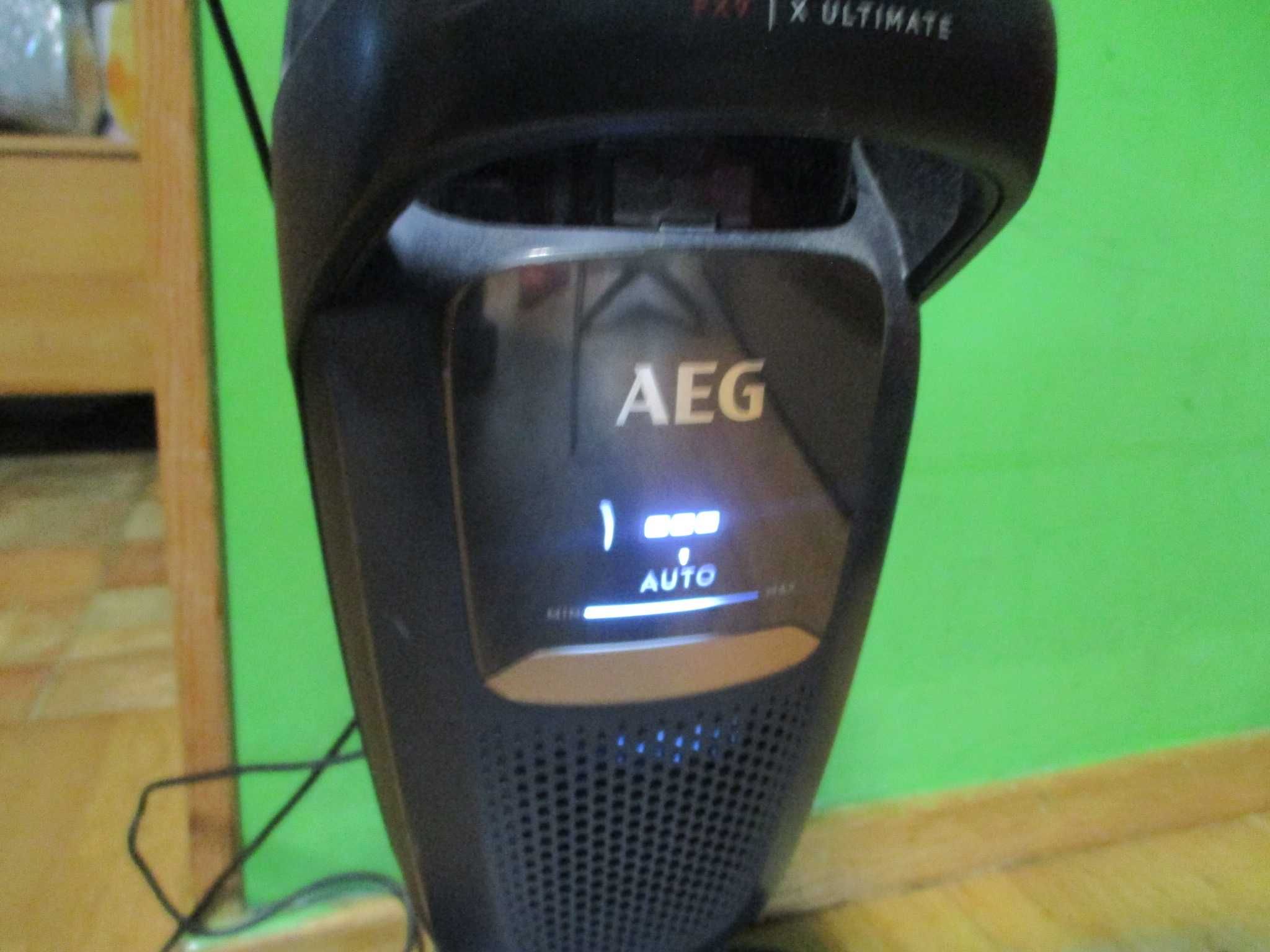 aspirator aeg/electrolux cu baterie/acumulator