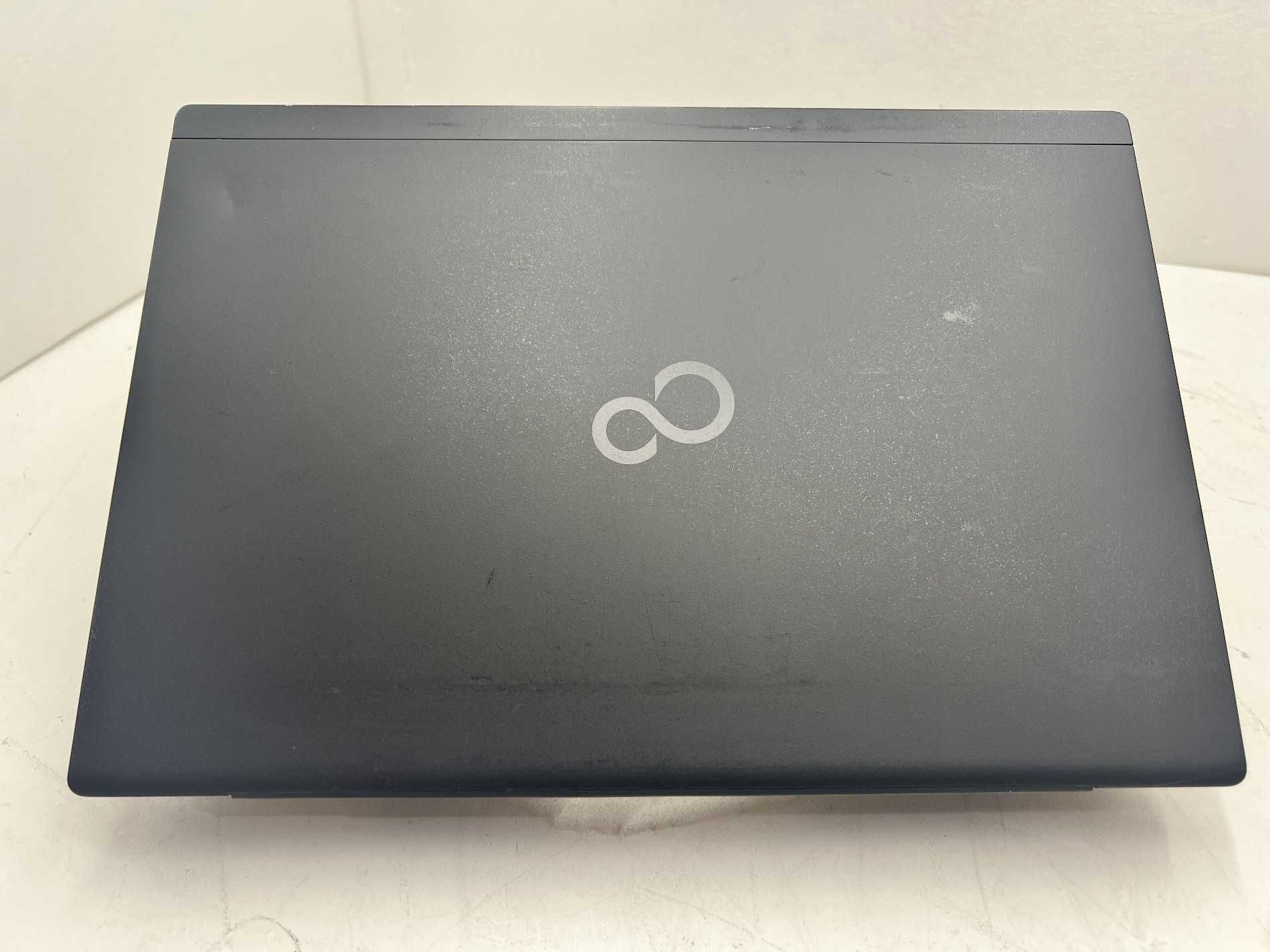 Fujitsu LIFEBOOK U939 13.3" touch i5-8265U 16GB /-> Добро състояние