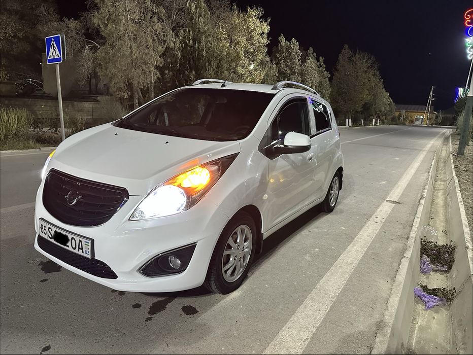 Spark Avtomat 2015 yili