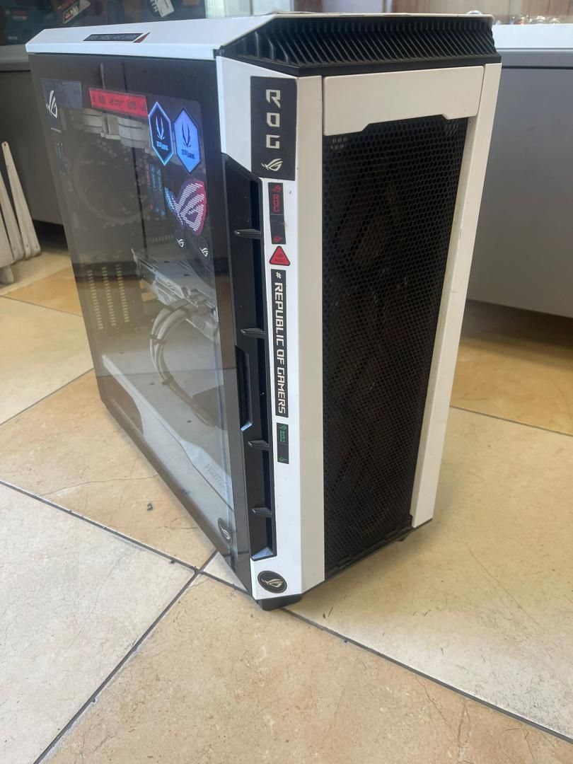 Unitate Gaming Ryzen 9, RTX 5900, 48GB Ram -A-