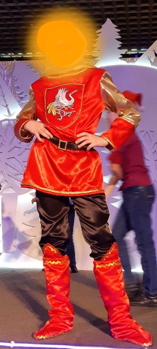 Продам новогодний костюм на мальчика