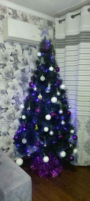 Акция Елка Искусственная Бесплатная Доставка Игрушки и Гирлянда Елки С