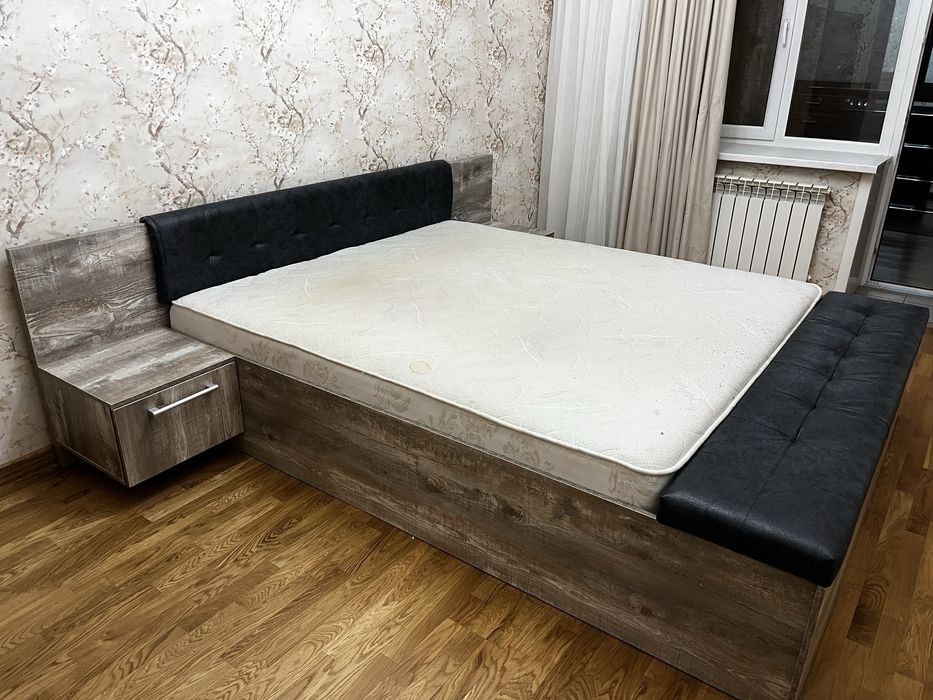 Продам двух спальную кровать