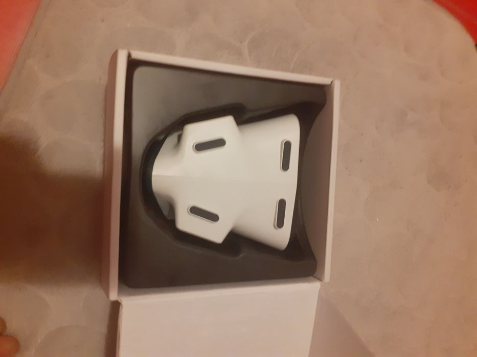 Consola HONKAI cu încărcător macnetic