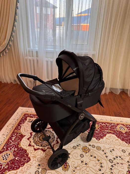 продам коляску в отличном состояний.