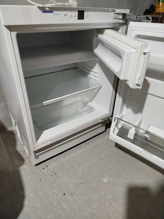 Mobila second hand de vânzare în stare bună .