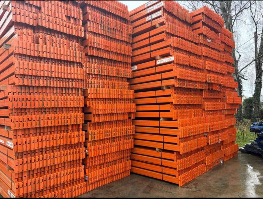 Rafturi metalice pentru paleti