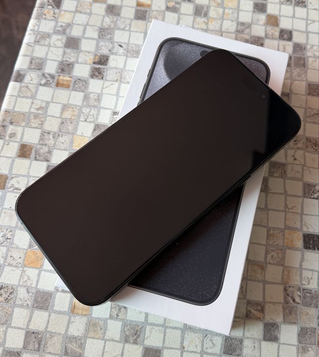 iphone 15 pro max 256GB Black Titanium