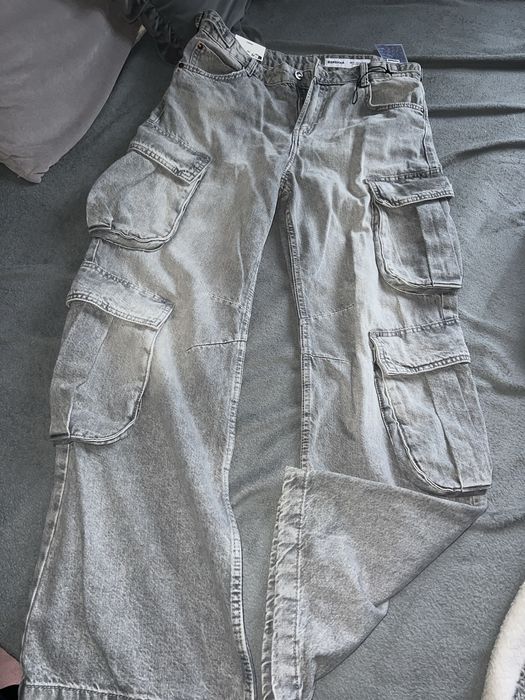 Blugi cargo noi măsură L38-40