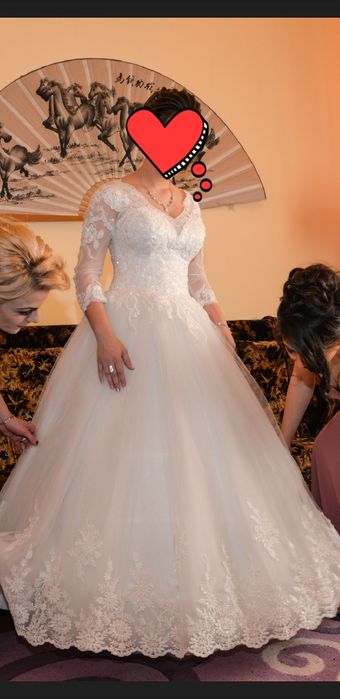 Vand rochie de mireasa