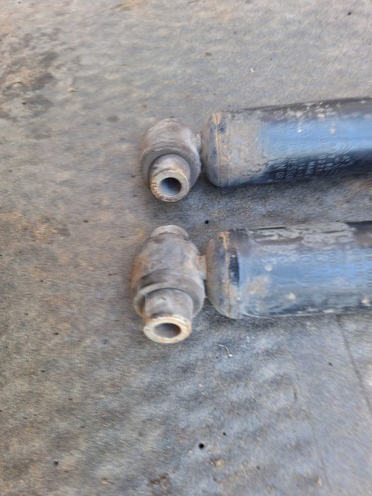 Амортисьори peugeot 308 Т9 задни оригинални