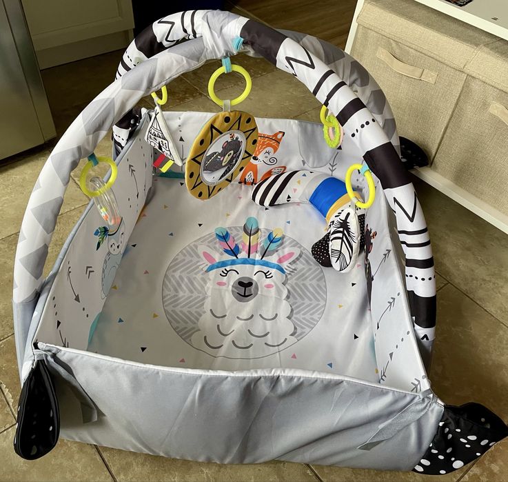 Saltea de activitati pentru bebelusi