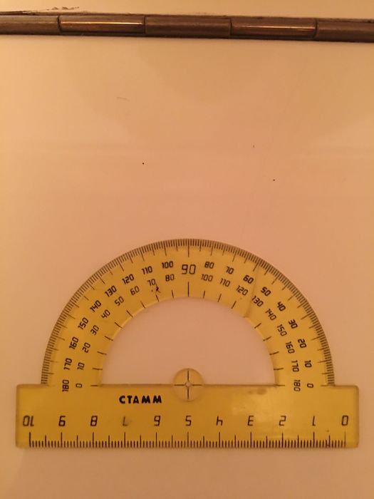 Линейка-транспортир