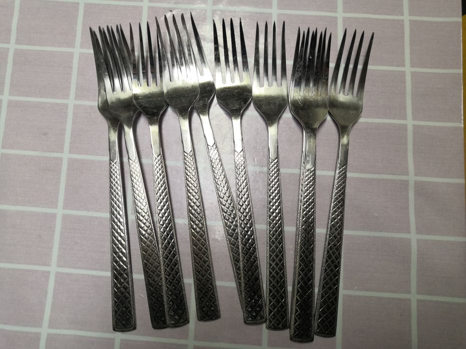 Продам набор советских вилок