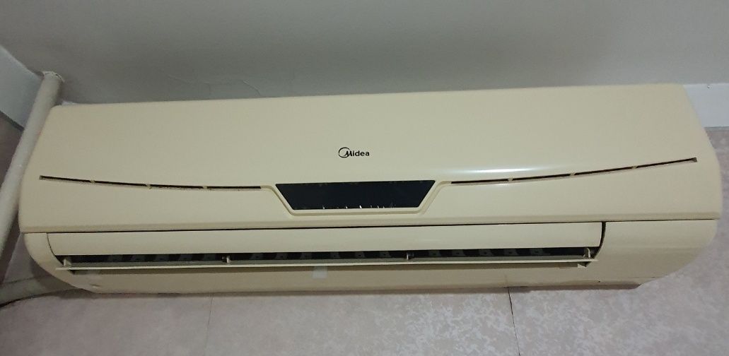 Продаётся кондиционер Midea 24