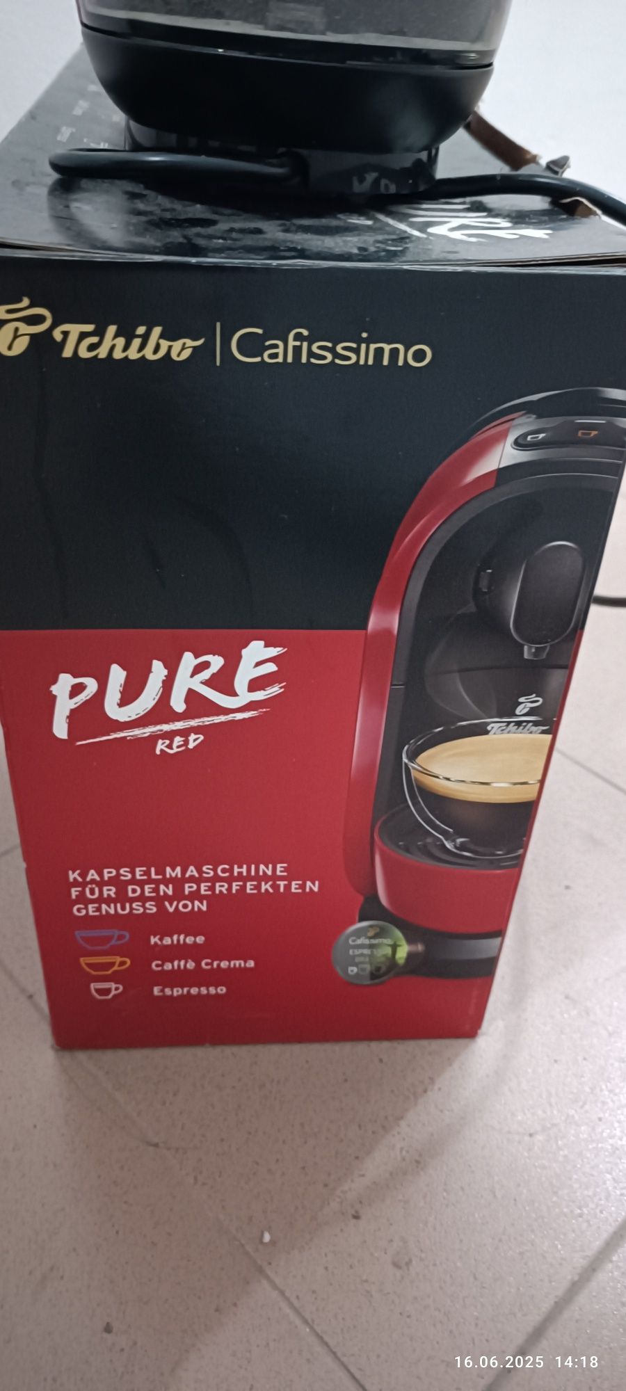 Кафемашина с капсули Tchibo caffisimo
