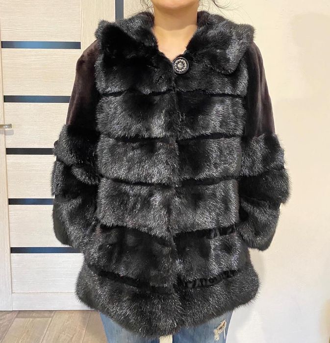 Продам норковую шубу