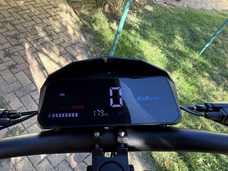 Vand trotineta electrica