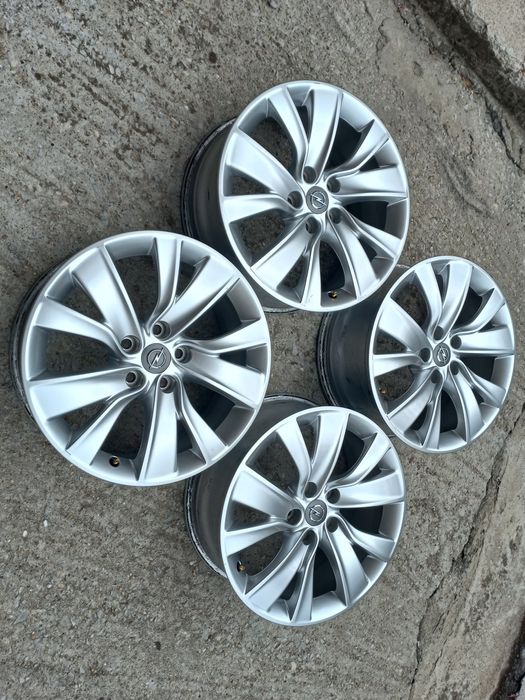 18.5x115 Opel Astra Gtc Opc Insignia Оригинални GM 7.5j et41 Без Криво