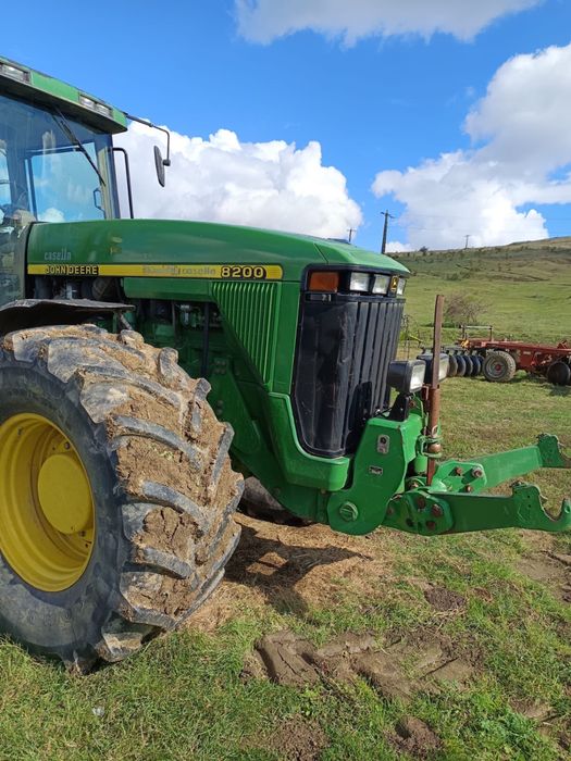 Vand sau schimb john deere 8200