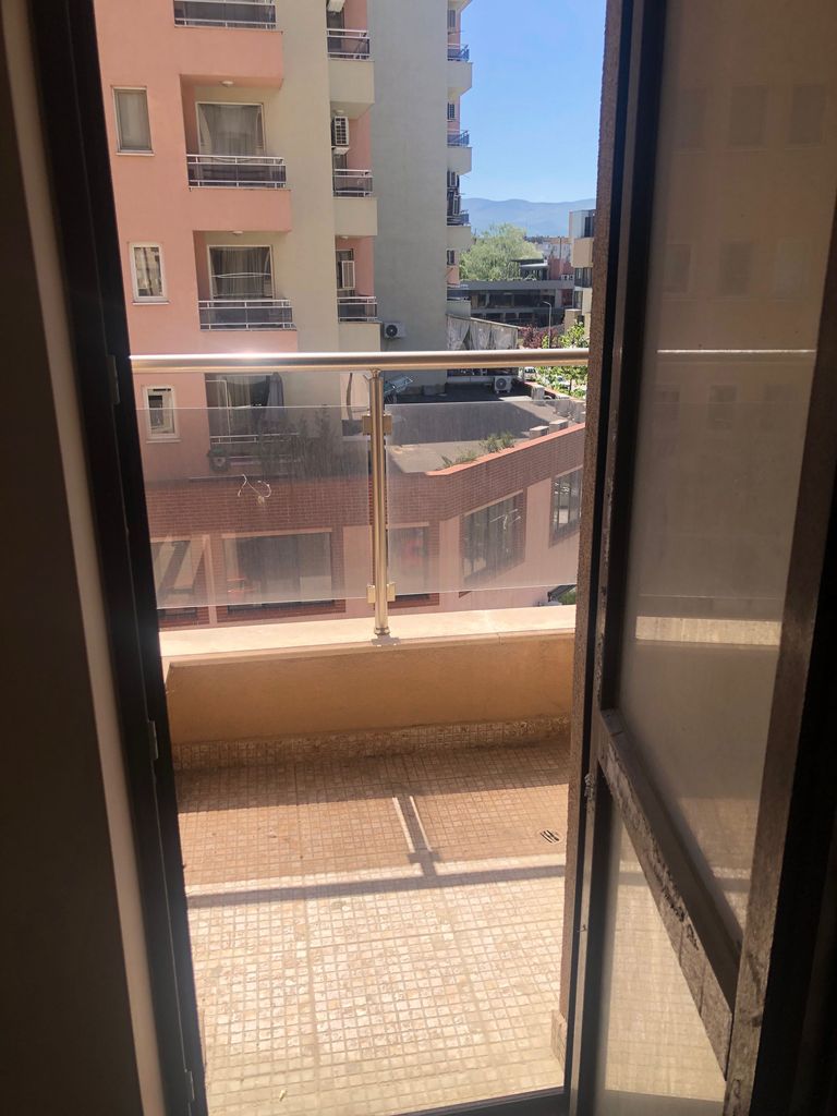 Продава се Двустаен апартамент в Пловдив, Христо Смирненски - 65 кв.м за 2000 €/кв.м - Снимка #5