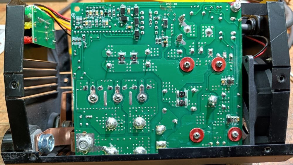 Инверторен електрожен DENZEL DS-180 compact (145 истински ампера)!