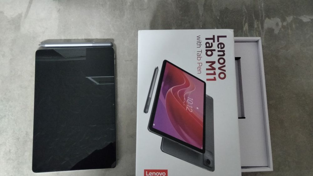 Tableta Lenovo tab M11 cu pix