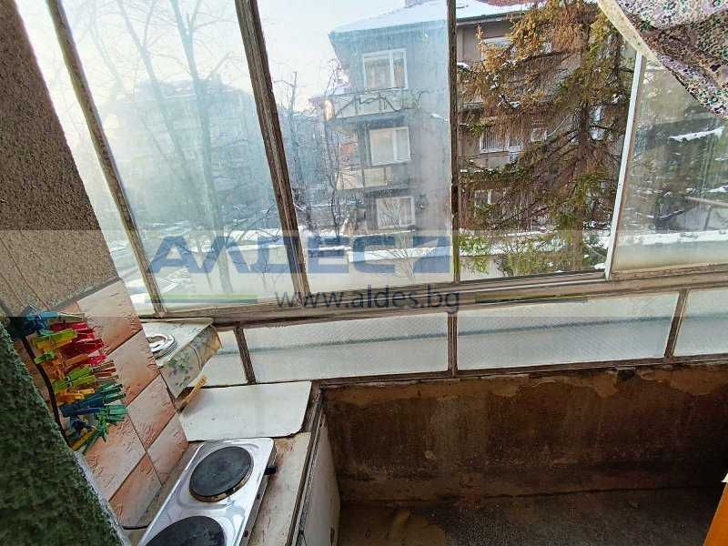 Продава се Едностаен апартамент в София, Гео Милев - 42 кв.м за 3048 €/кв.м - Снимка #6