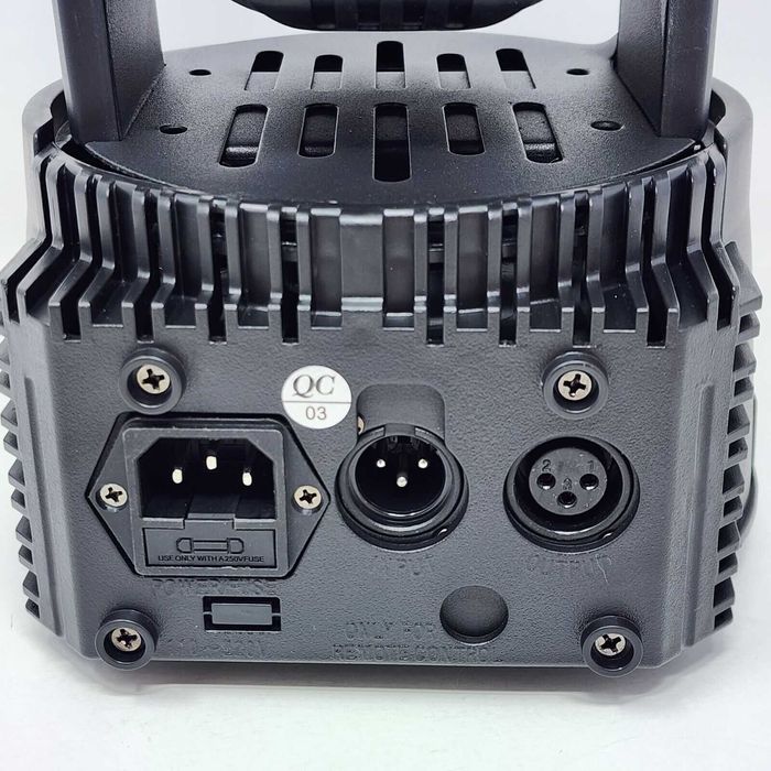 LED MovingHead Wash 7x18w RGBWA+UV DMX512.