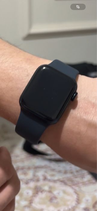Apple Watch SE GPS Gen.2 2024 M/L 40 мм черно-синий